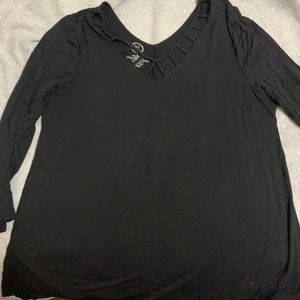 24/7 Maurice’s brand size xl